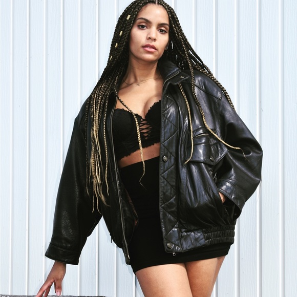 Amazing leather jacket by Danier - Picture 2 of 3